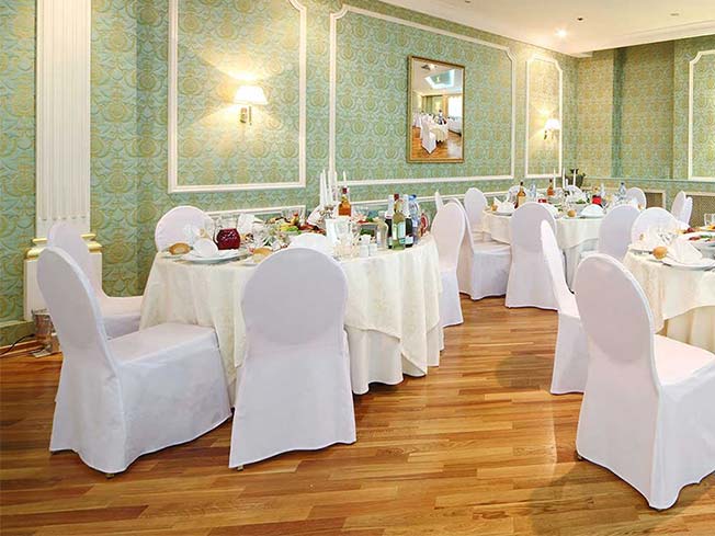 Facility Dining Halls